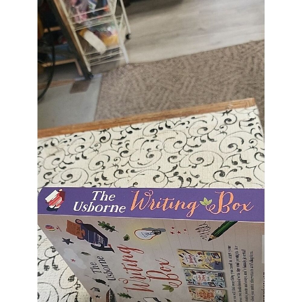 Usborne Writing Box - Picture 3 of 4